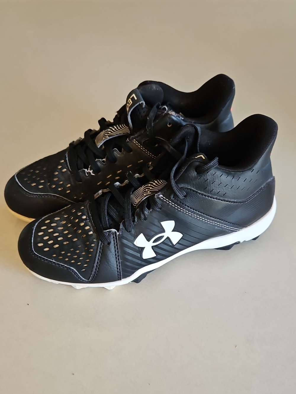 Under Armour Baseball Cleats